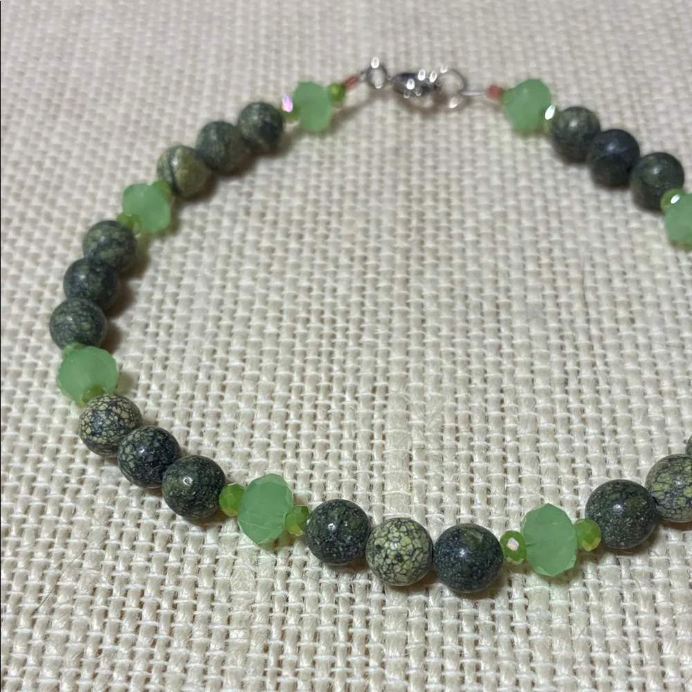 Hand crafted Russian serpentine and green chalcedony Gemstone Beaded Bracelet